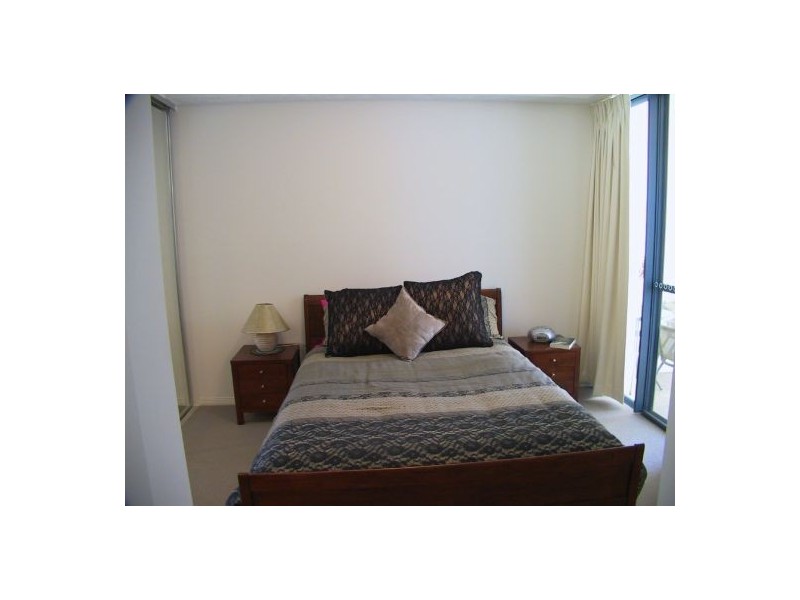 210/803  STANLEY STREET, Woolloongabba QLD 4102