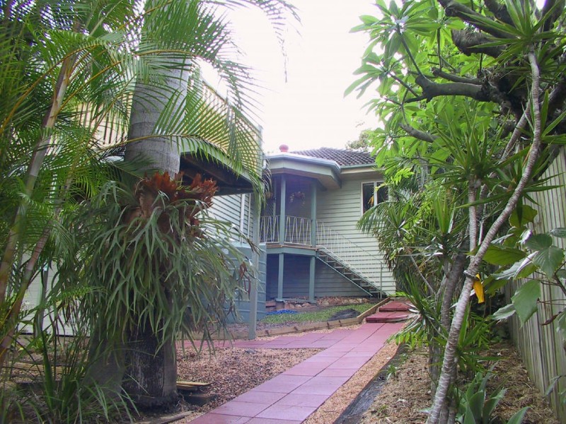 79 FOXTON STREET, Seven Hills QLD 4170