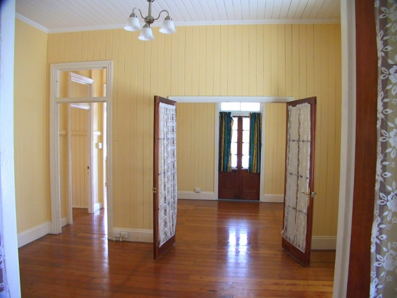 551A VULTURE STREET, East Brisbane QLD 4169