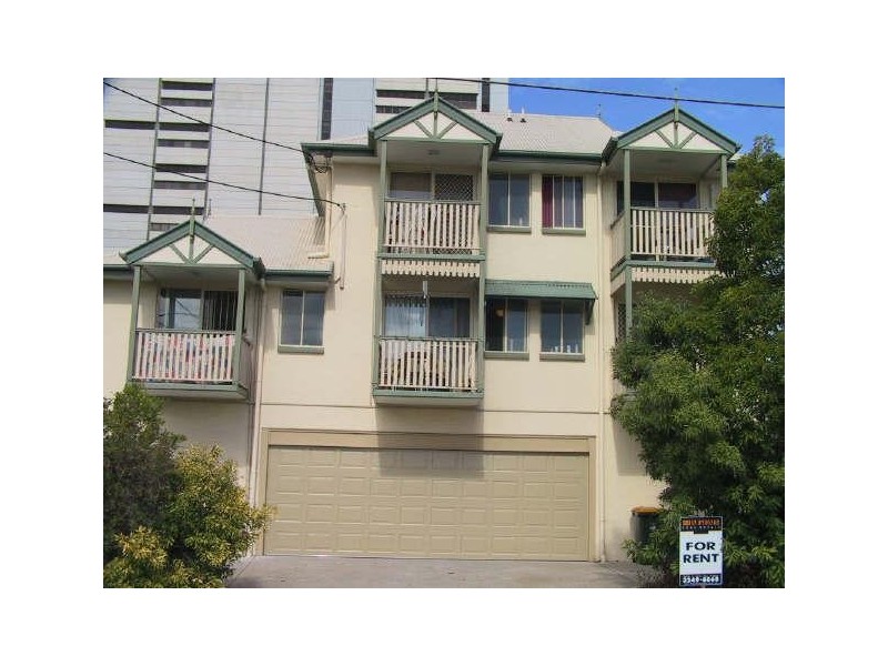 27 PRINCESS STREET, Kangaroo Point QLD 4169