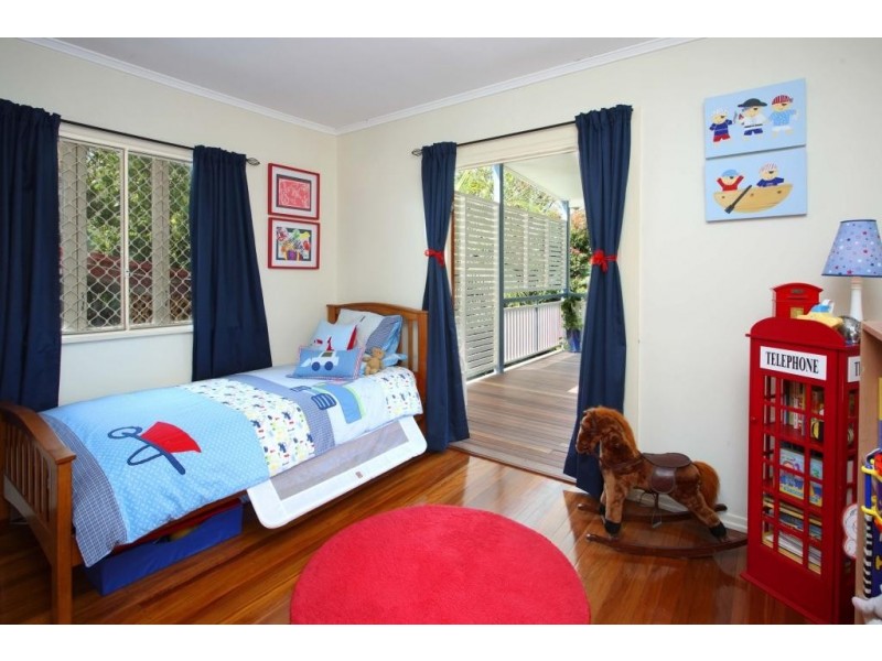 Fairfield QLD 4103
