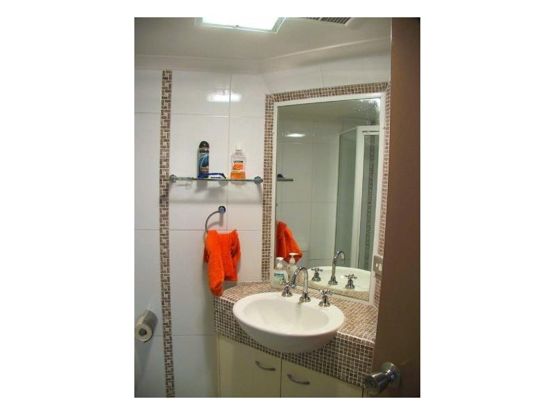 21 EDMONSTONE STREET, South Brisbane QLD 4101