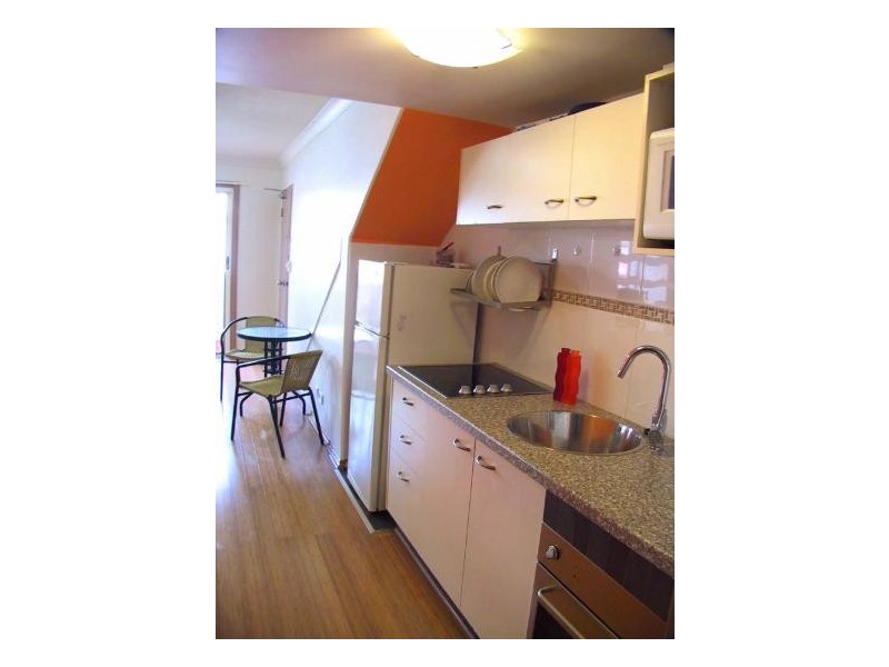 21 EDMONSTONE STREET, South Brisbane QLD 4101