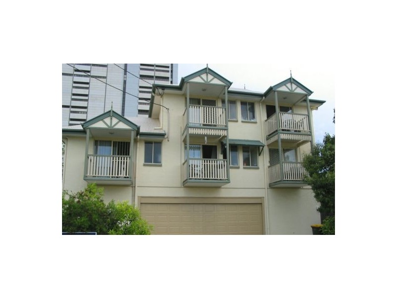 4/27 PRINCESS STREET, Kangaroo Point QLD 4169