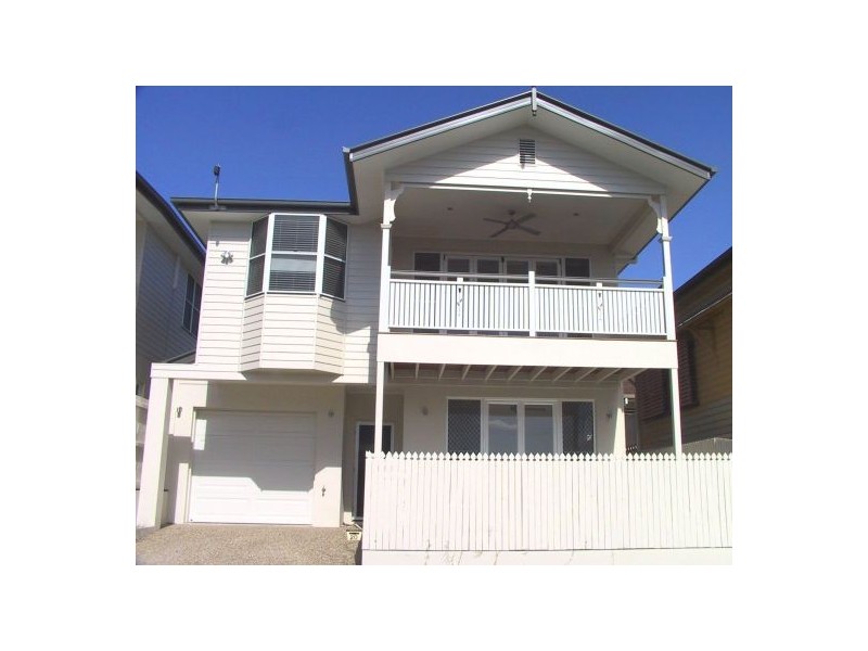 20 NOELA STREET, Coorparoo QLD 4151