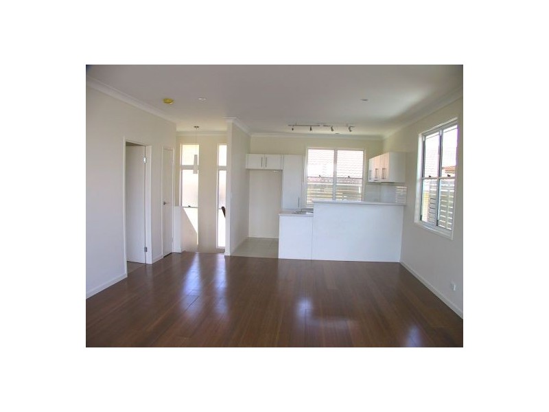 20 NOELA STREET, Coorparoo QLD 4151
