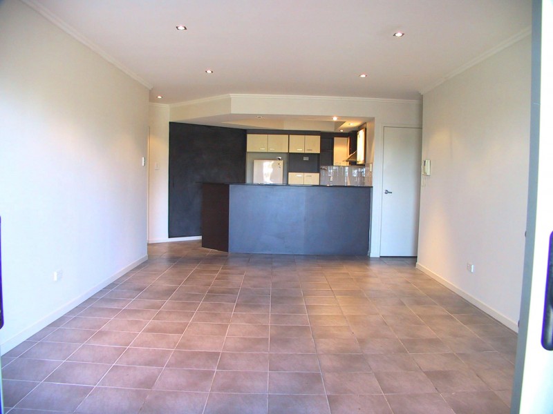 284 VULTURE STREET, Kangaroo Point QLD 4169