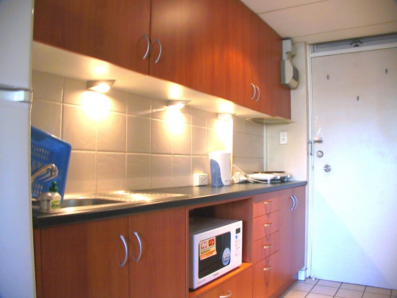 102/355 MAIN STREET, Kangaroo Point QLD 4169