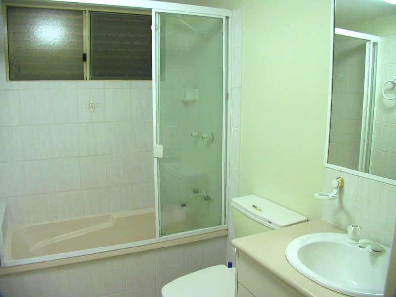 2/131 BAINES STREET, Kangaroo Point QLD 4169