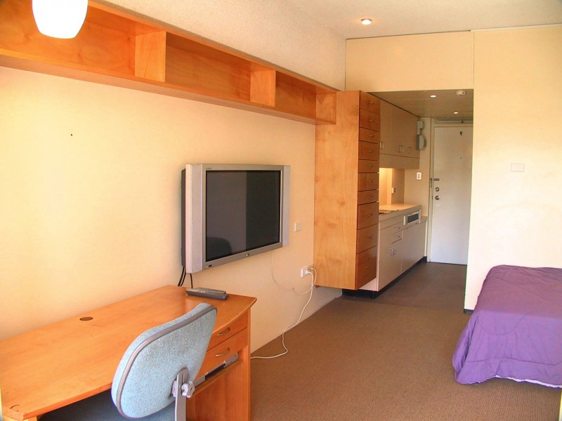 202/355 MAIN STREET, Kangaroo Point QLD 4169