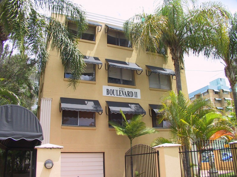 13/45 THORN STREET, Kangaroo Point QLD 4169