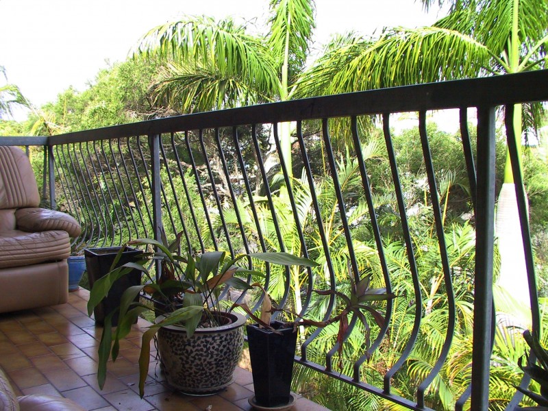 120 CAVENDISH ROAD, Coorparoo QLD 4151