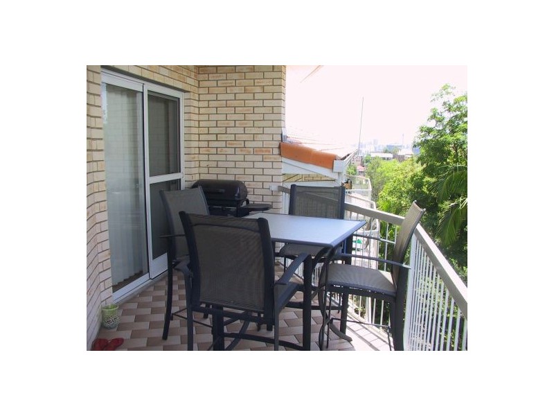 6/96 DORNOCH TERRACE, Highgate Hill QLD 4101
