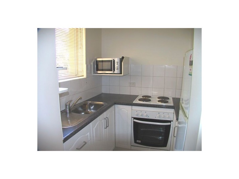 2/53 THORN STREET, Kangaroo Point QLD 4169