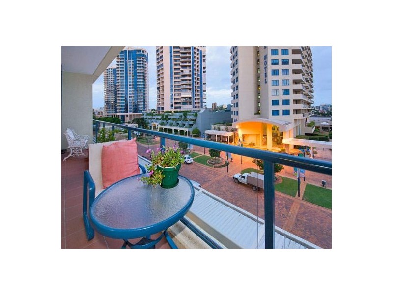 35 PROSPECT STREET, Kangaroo Point QLD 4169