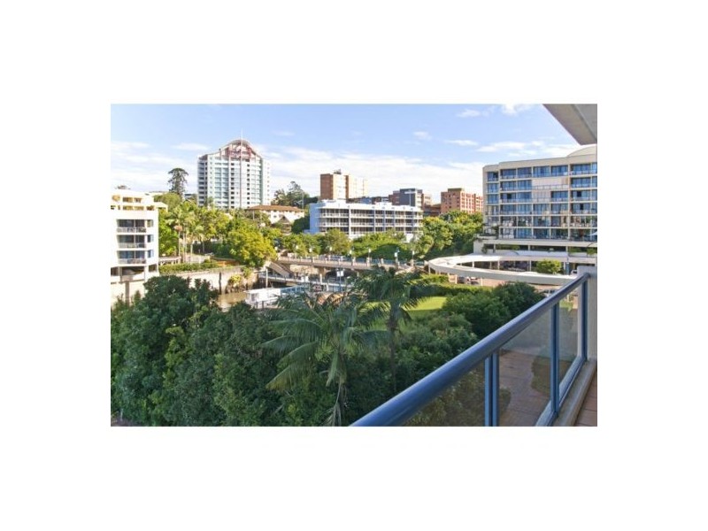 203/44 FERRY STREET, Kangaroo Point QLD 4169
