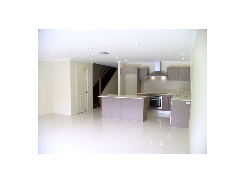 1/12 LUCY STREET, Albion QLD 4010