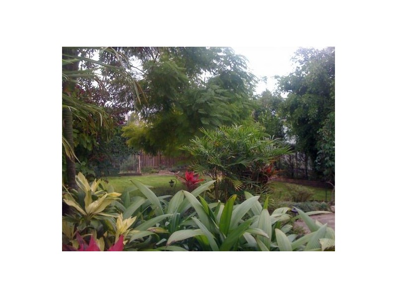 26 GEERA STREET, Coorparoo QLD 4151