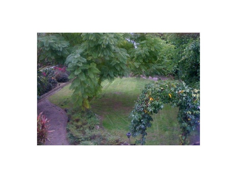 26 GEERA STREET, Coorparoo QLD 4151