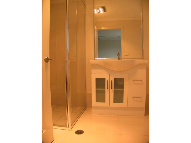 6/12 LUCY STREET, Albion QLD 4010