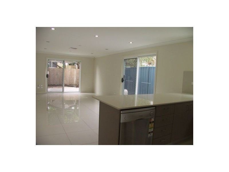 6/12 LUCY STREET, Albion QLD 4010