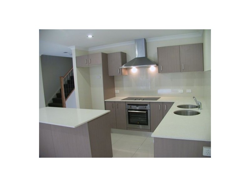 5/12 LUCY STREET, Albion QLD 4010