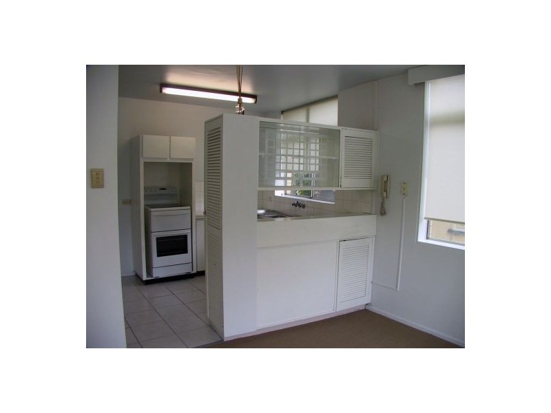 2/132 RIVER TERRACE, Kangaroo Point QLD 4169