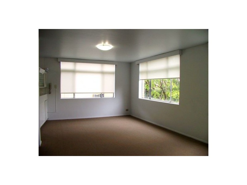 2/132 RIVER TERRACE, Kangaroo Point QLD 4169