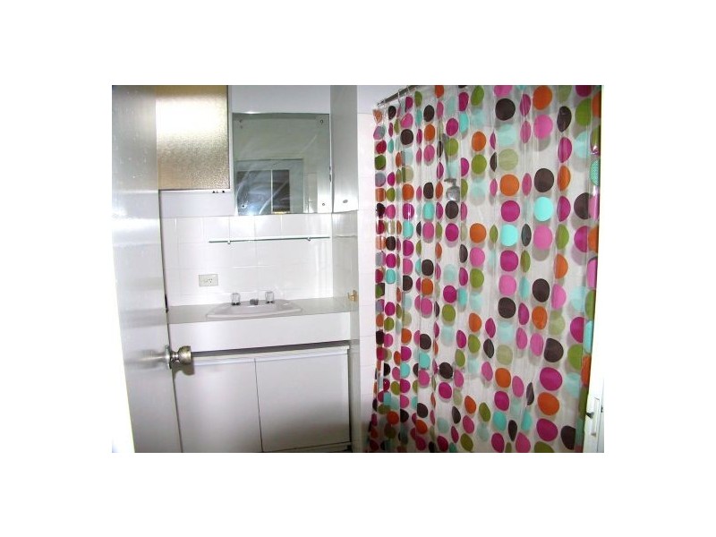 2/132 RIVER TERRACE, Kangaroo Point QLD 4169