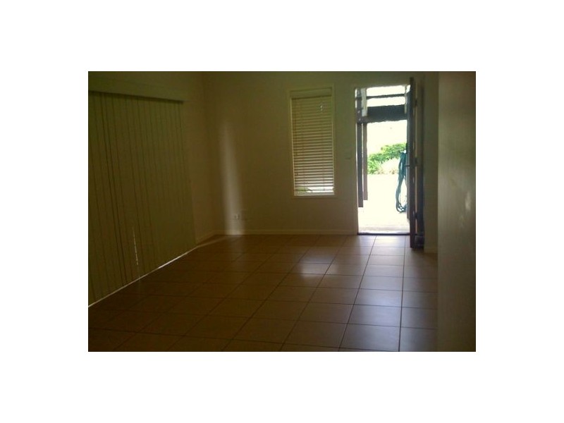 2/119 ROYAL PARADE, Banyo QLD 4014