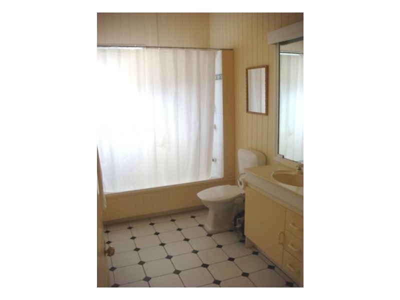 142 Toohey St, Kangaroo Point QLD 4169