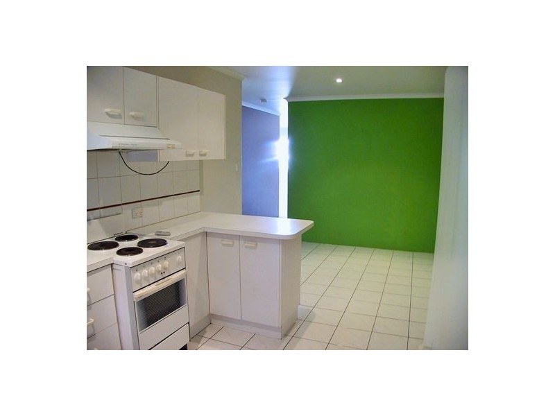 8/20 POTTS STREET, East Brisbane QLD 4169