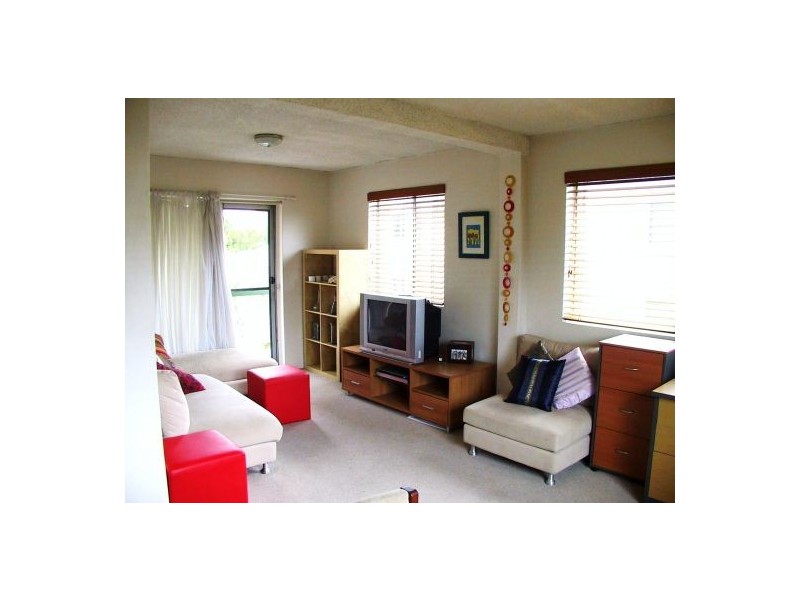 8/63 NORTHCOTE STREET, East Brisbane QLD 4169