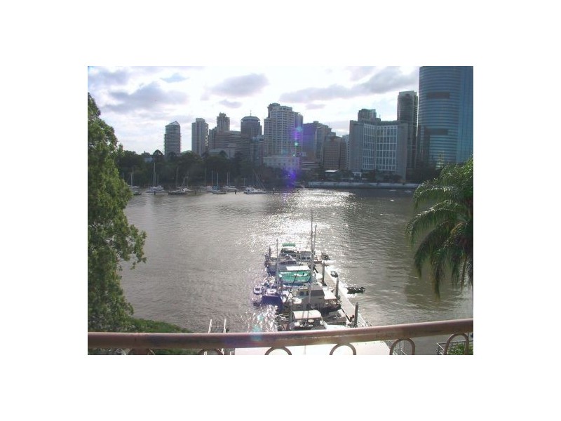 46/355 MAIN STREET, Kangaroo Point QLD 4169