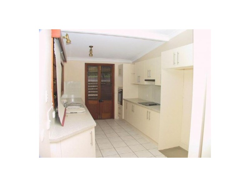 40 CLARENDON STREET, East Brisbane QLD 4169