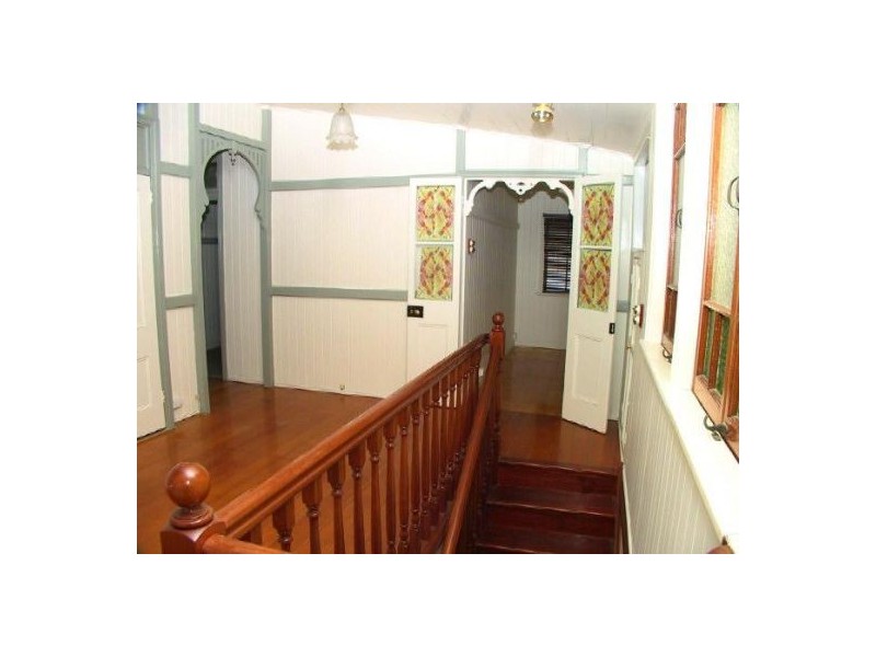 40 CLARENDON STREET, East Brisbane QLD 4169