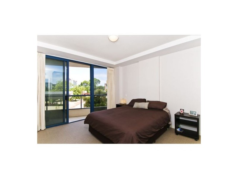 321 MAIN STREET, Kangaroo Point QLD 4169