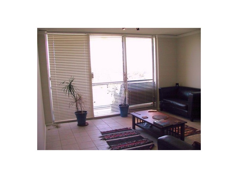 32/8 DORIS STREET, Highgate Hill QLD 4101