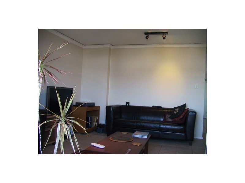 32/8 DORIS STREET, Highgate Hill QLD 4101