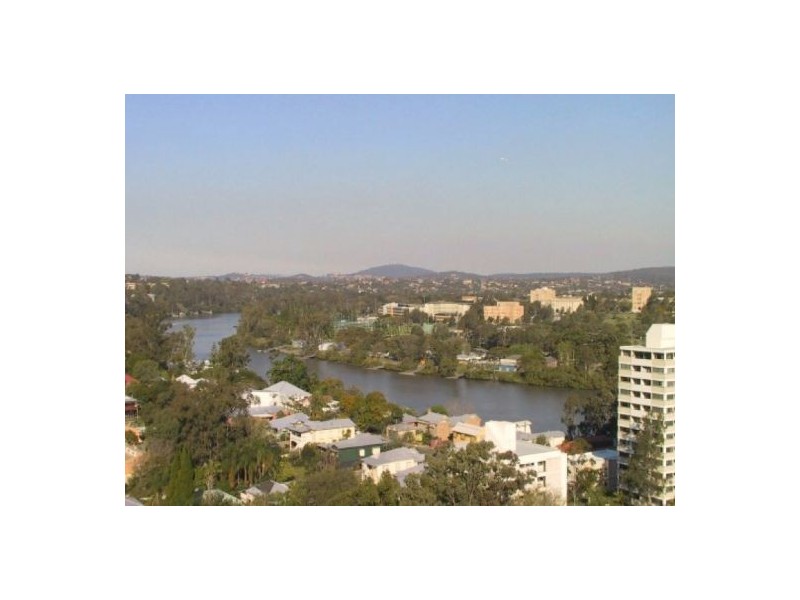 32/8 DORIS STREET, Highgate Hill QLD 4101