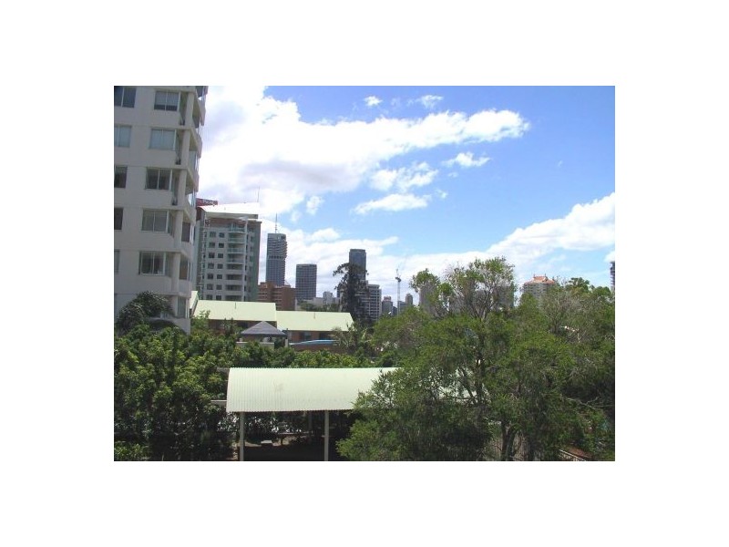 8/83 O’CONNELL STREET, Kangaroo Point QLD 4169