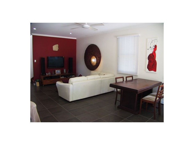 58 NORMAN STREET, East Brisbane QLD 4169