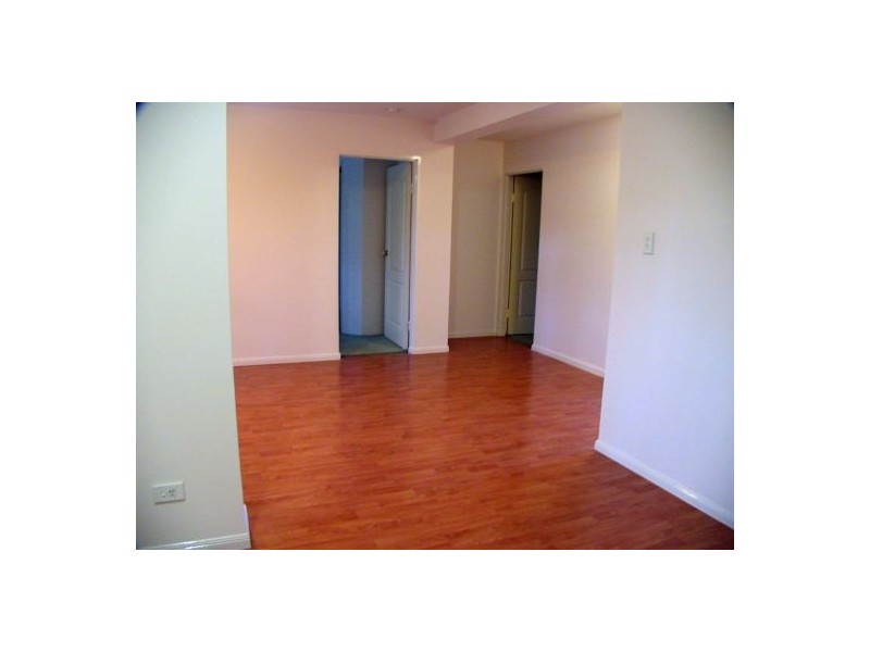 2/70 LATROBE STREET, East Brisbane QLD 4169