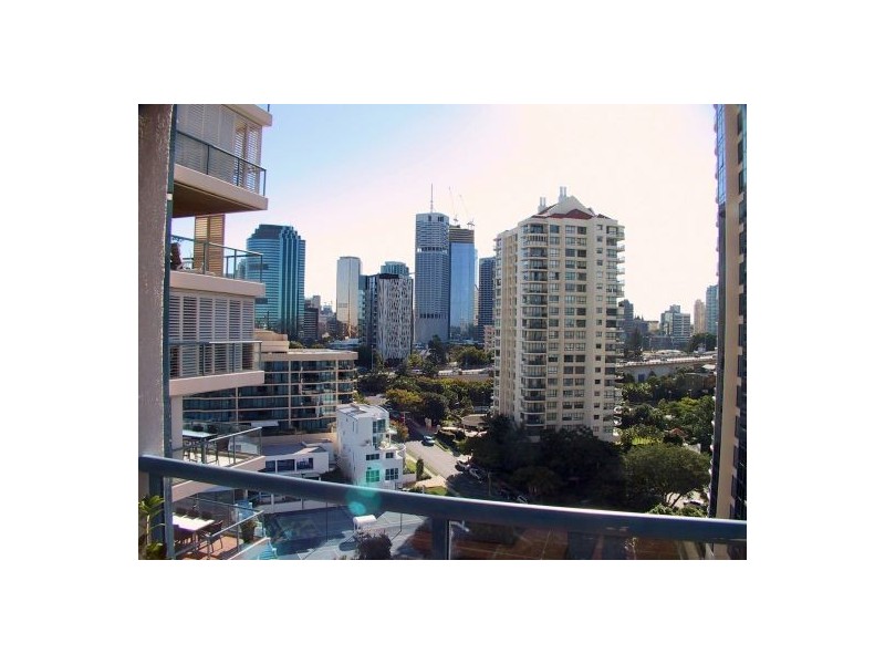 55 DARRAGH STREET, Kangaroo Point QLD 4169