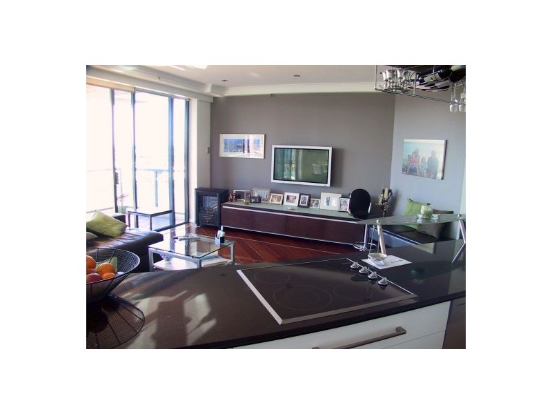 55 DARRAGH STREET, Kangaroo Point QLD 4169