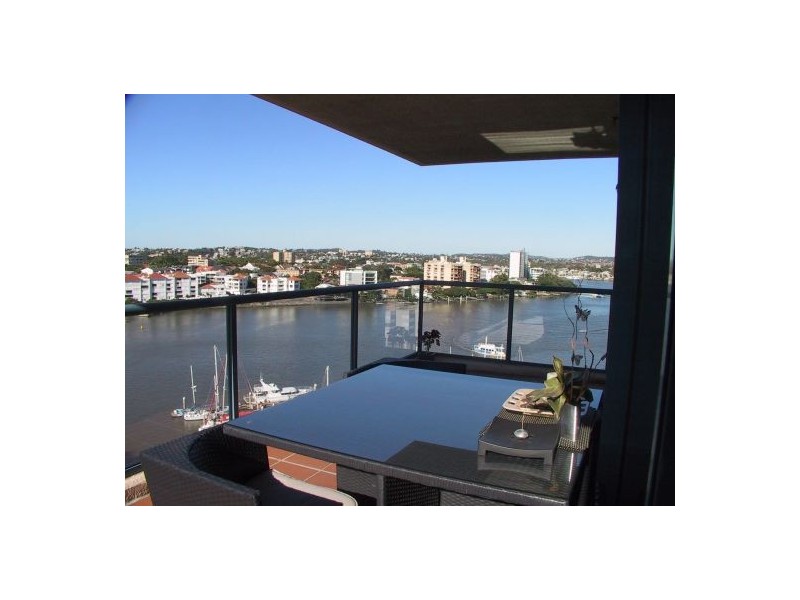 55 DARRAGH STREET, Kangaroo Point QLD 4169