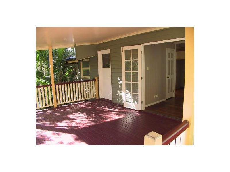 26 GEELONG STREET, East Brisbane QLD 4169