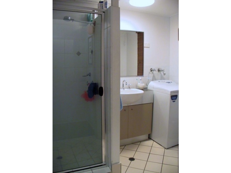 29 OVEREND STREET, East Brisbane QLD 4169