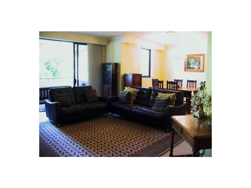 25/76 THORN STREET, Kangaroo Point QLD 4169