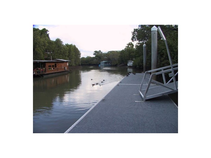 East Brisbane QLD 4169